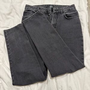 Black mom jeans